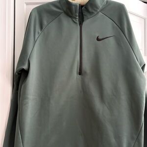 Mens Nike Dri-Fit Pullover  Size L